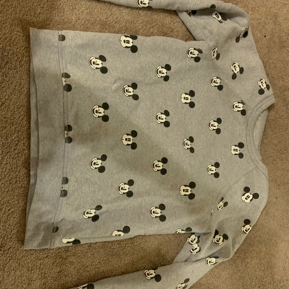 Mikey mouse long sleeve crew neck